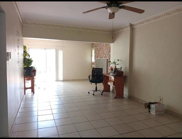 5 BEDROOM HOUSE FOR SALE IN VANDERBIJLPARK SE 6